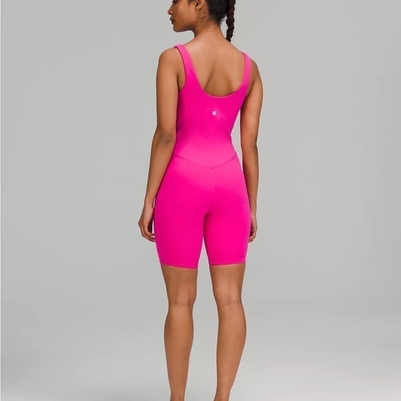 nwt lululemon Align™ Bodysuit 8" - Picture 2 of 9